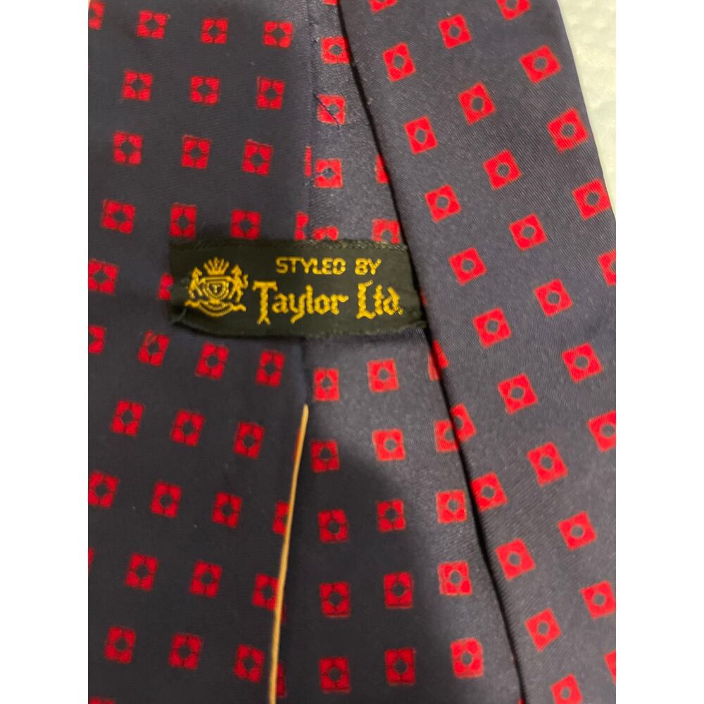 Vintage Taylor Ltd Navy Blue & Red Print All Silk Neck Tie View 2